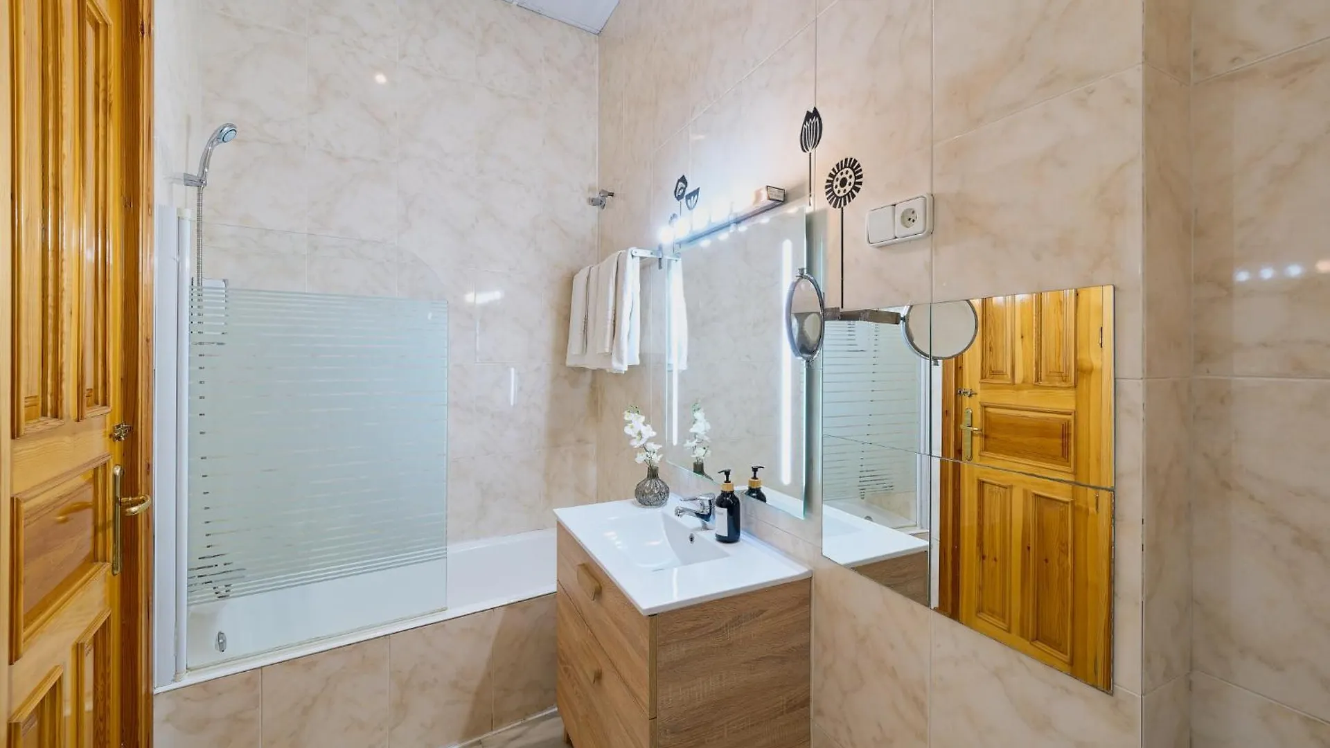 Daire Boutique Suites Echegaray Málaga İspanya